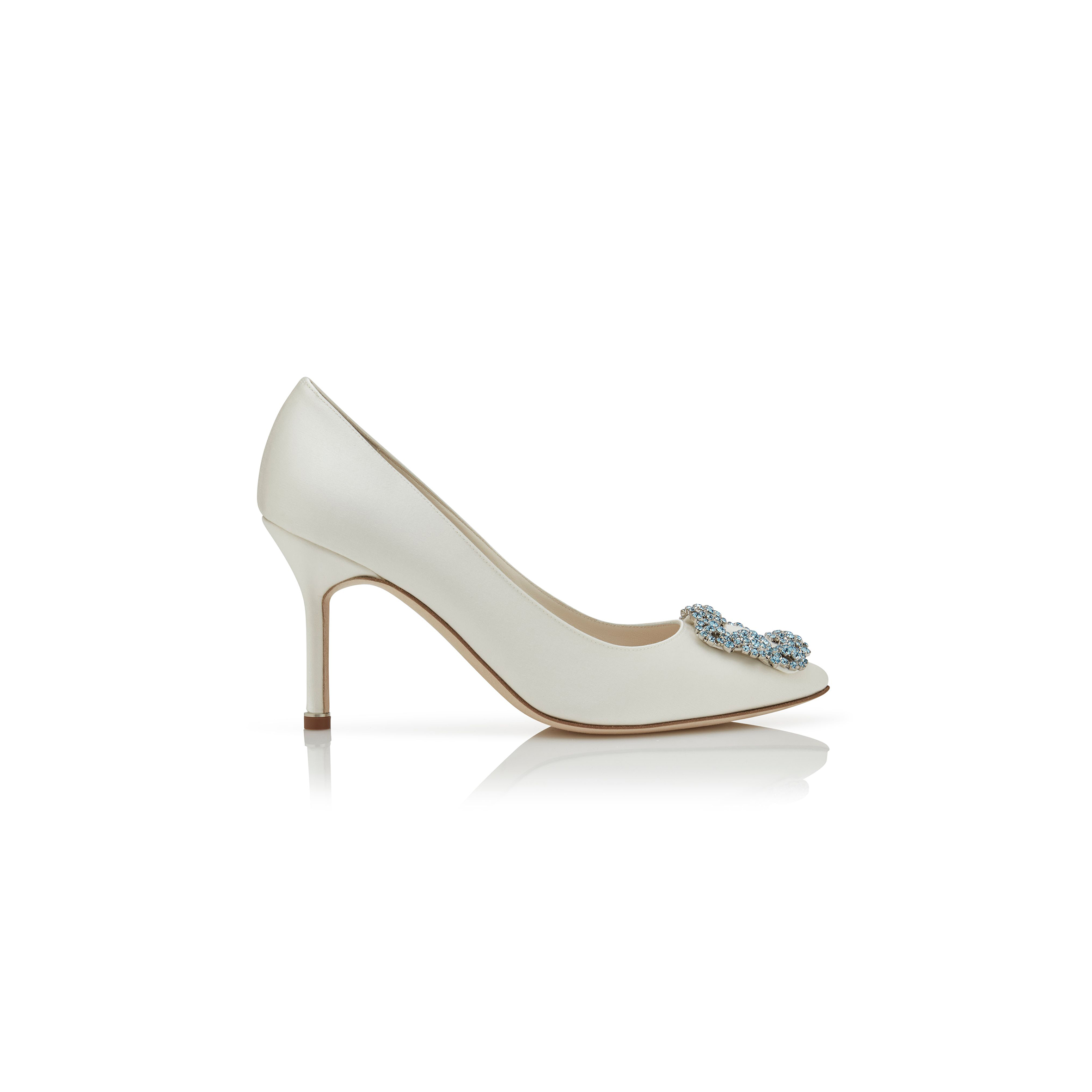 man010 B1ahn*k hangisi bridal 90 white satin jewel buckle pumps 421-1261-0001